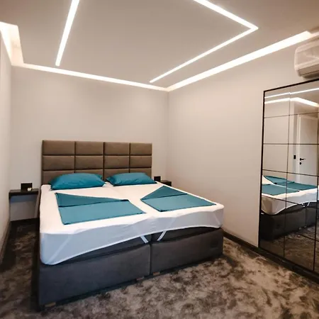 View With Jacuzzi & Heated Pool Vila