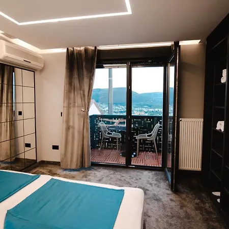 فيلة View With Heated Pool & Jacuzzi *