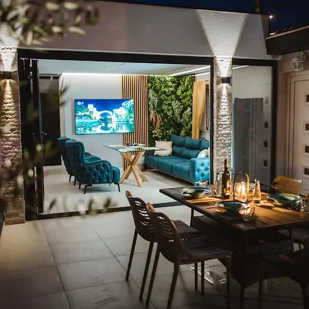 View With Jacuzzi & Heated Pool Mostar
