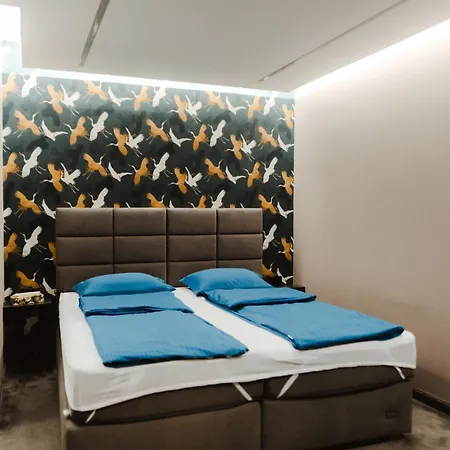 View With Jacuzzi & Heated Pool Villa *