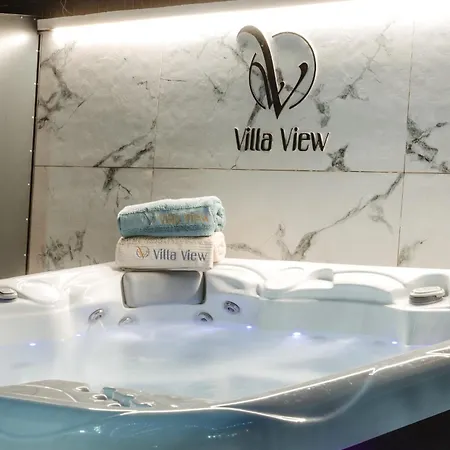 Villa View With Heated Pool & Jacuzzi *