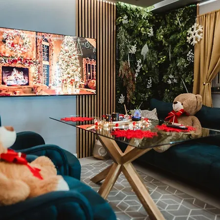 View With Jacuzzi & Heated Pool Villa *