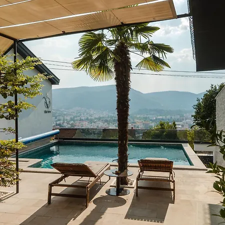 View With Heated Pool & Jacuzzi * Mostar