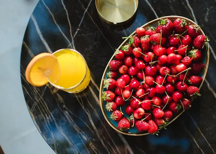 View With Jacuzzi & Heated Pool Villa