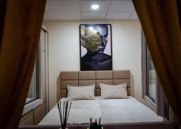 View With Jacuzzi & Heated Pool Mostar