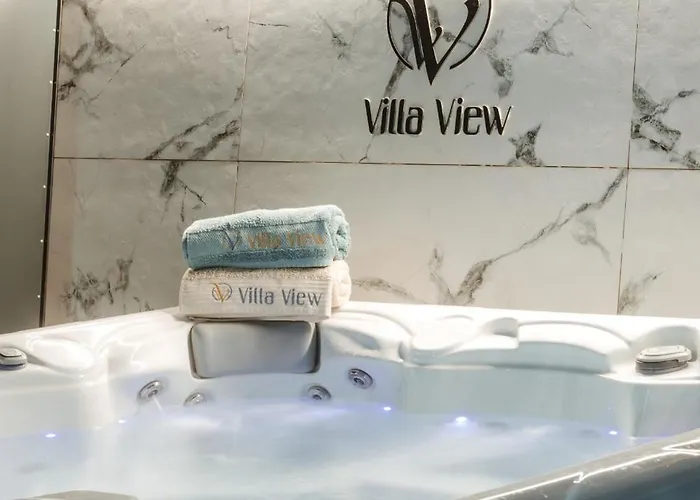Villa View With Jacuzzi & Heated Pool *
