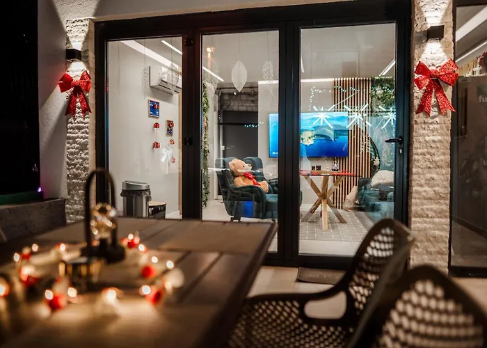 Villa View With Jacuzzi & Heated Pool