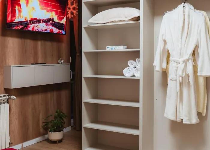 Villa View With Jacuzzi & Heated Pool